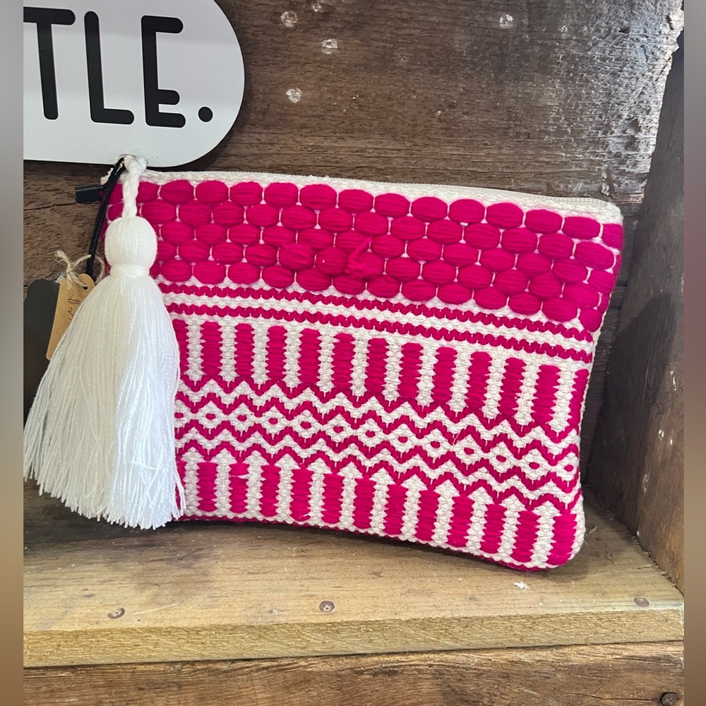 SEMINOLE WIND COSMETIC BAG